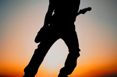 Keith Urban announces his 2026 World Tour — 35 powerhouse shows from Nashville to Sydney! 🌏🎤 Get ready for the wildest nights of your life! 💥🎶