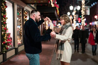 Streetlight Serenade: Travis Kelce & Taylor Swift’s Impromptu Dance Ignites Eternal Vows – The Year’s Most Enchanting Promise Under the Stars!!!