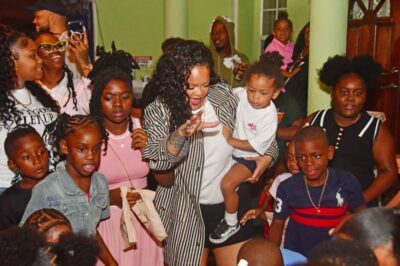 RIHANNA CELEBRATES A FAMILY BIRTHDAY IN BARBADOS WITH SON RIOT ROSE — A QUIET MOMENT OF JOY FAR FROM THE SPOTLIGHT
