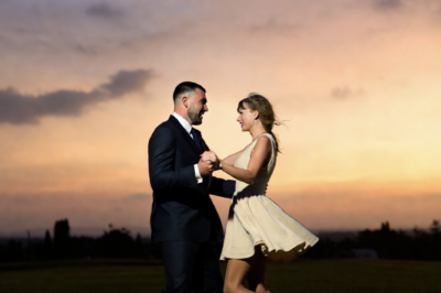 Taylor Swift’s Golden Sunset Surprise for Travis Kelce Melts Hearts Everywhere! ✨