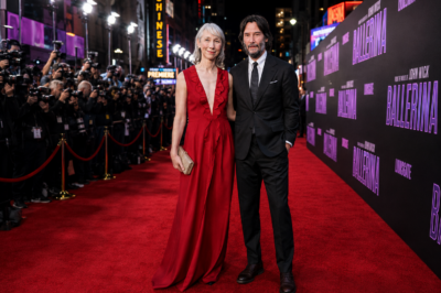 Keanu Reeves & Alexandra Just Created the Most Breath-Taking Perfect Couple Moment on the Red Carpet — Her Clever Baby Hint Leaves Everyone Speechless!