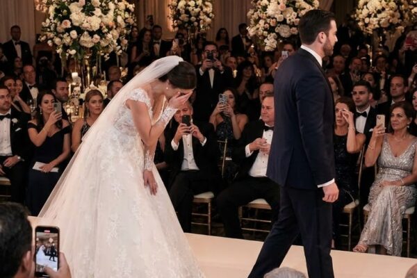 HE CALLED OFF THEIR WEDDING IN FRONT OF 200 GUESTS AND EXPECTED HIS FI...